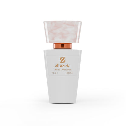 Chogan Parfum N° 055 – ein frisch-floraler Damenduft für selbstbewusste, glamouröse Frauen. Zarter Jasmin in der Kopfnote trifft auf anregende Kaffeenoten, während Vanille und warmes Kaschmirholz in der Basis Tiefe, Sinnlichkeit und eine elegante, langanhaltende Ausstrahlung verleihen.